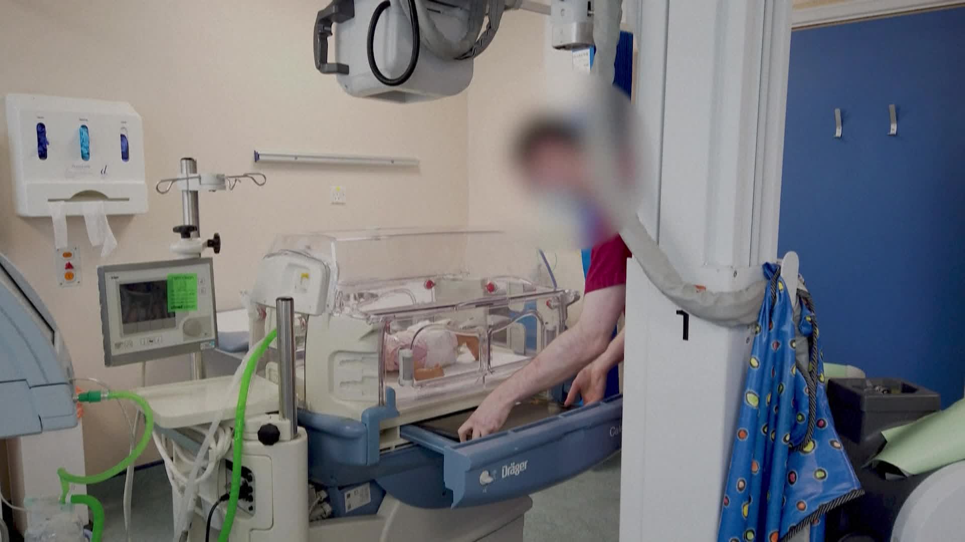 بريطانيا إدانة ممرضة بقتل 7 أطفال حديثي الولادة ومحاولة قتل 10 آخرين - snapshot 194.93